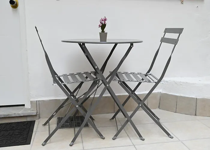 Modern At Apartament Salonic